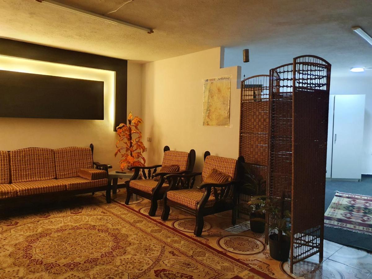 Zeus Apartment Jarash Exterior photo